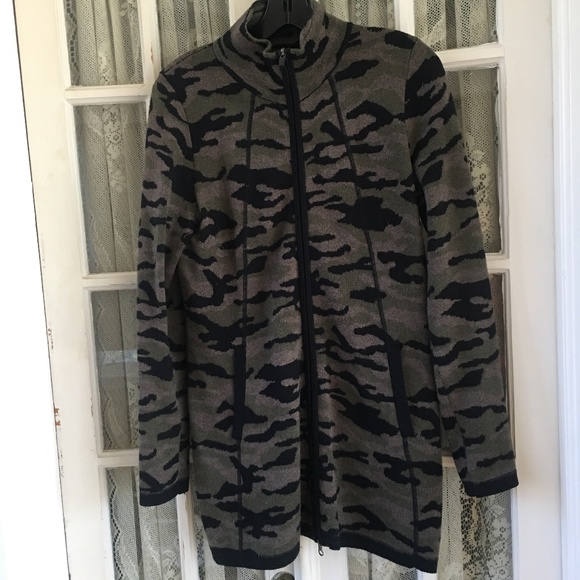 CYNTHIA ROWLEY  Camo Print Cardigan Sweater - Size M - Picture 1 of 5